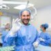 canli-implant-ameliyati-sirasinda-aci-