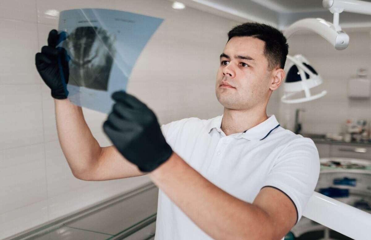 Robotik İmplant Yaptırmanın Faydaları Nelerdir?